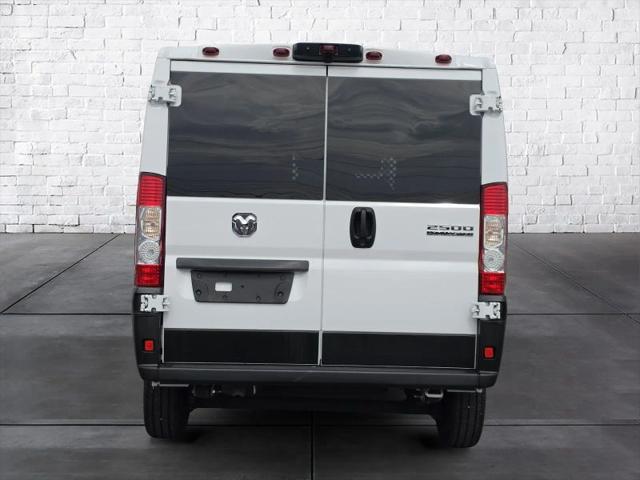 2025 Ram ProMaster 2500 Cargo Van Tradesman Low Roof 136" WB w/Pass Seat