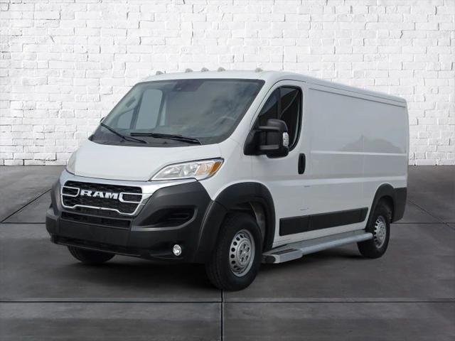 2025 Ram ProMaster 2500 Cargo Van Tradesman Low Roof 136" WB w/Pass Seat