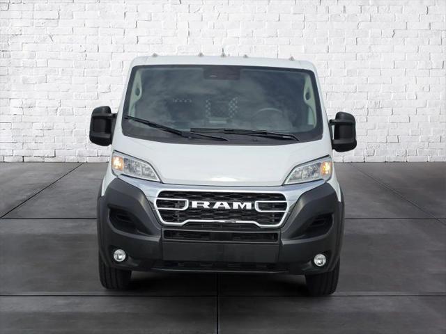 2025 Ram ProMaster 2500 Cargo Van Tradesman Low Roof 136" WB w/Pass Seat