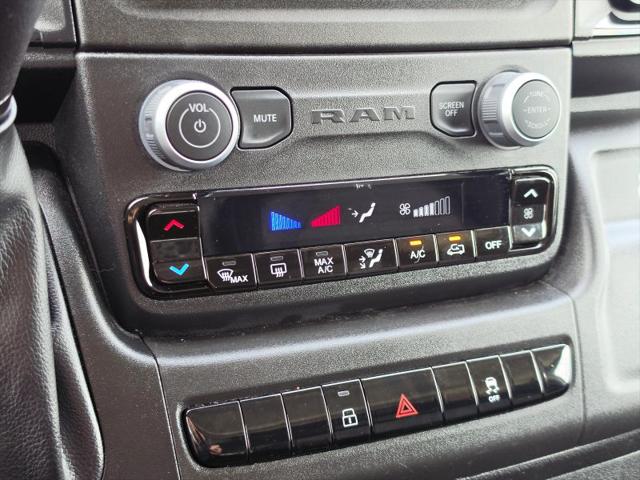 2025 Ram ProMaster 2500 Cargo Van Tradesman Low Roof 136" WB w/Pass Seat