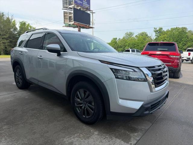 2022 Nissan Pathfinder SV 4WD