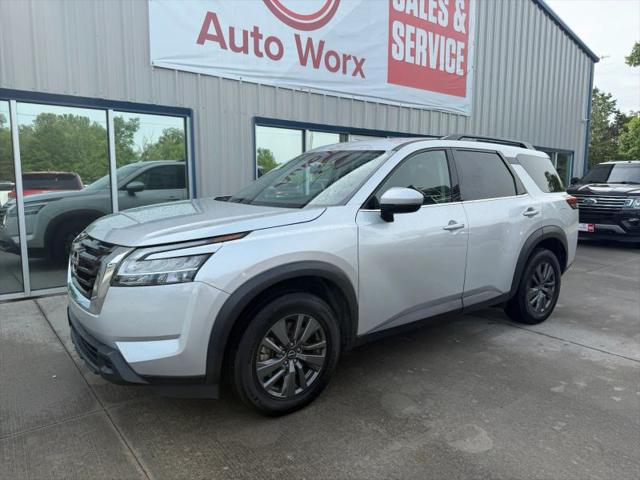 2022 Nissan Pathfinder SV 4WD