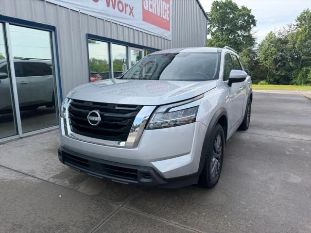 2022 Nissan Pathfinder SV 4WD