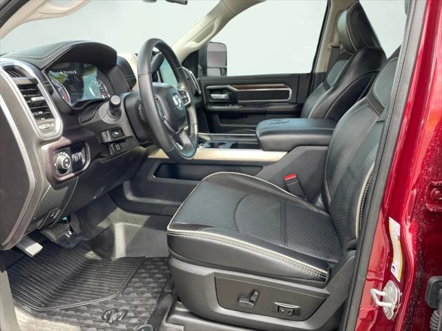 2024 Ram 3500 Laramie Crew Cab 4x4 8' Box