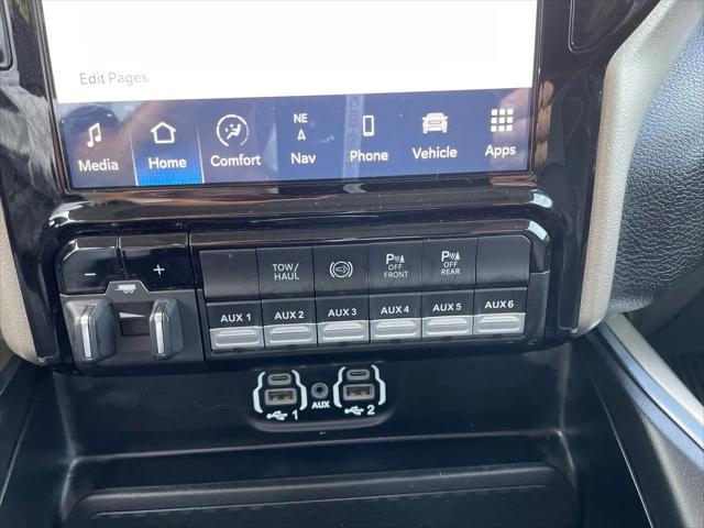 2024 Ram 3500 Laramie Crew Cab 4x4 8' Box