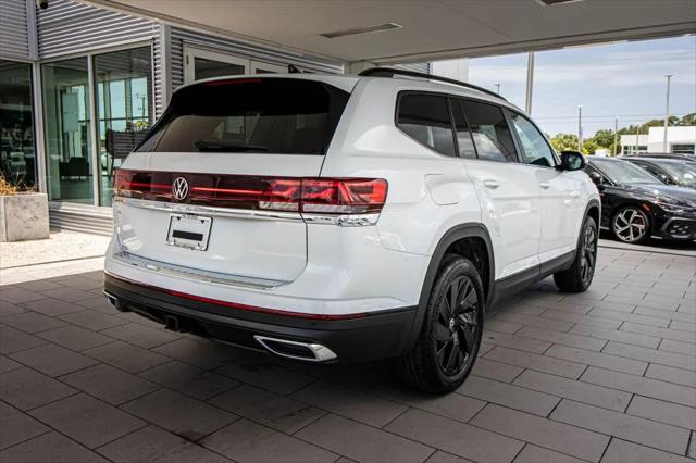 2026 Volkswagen Atlas SE with Technology