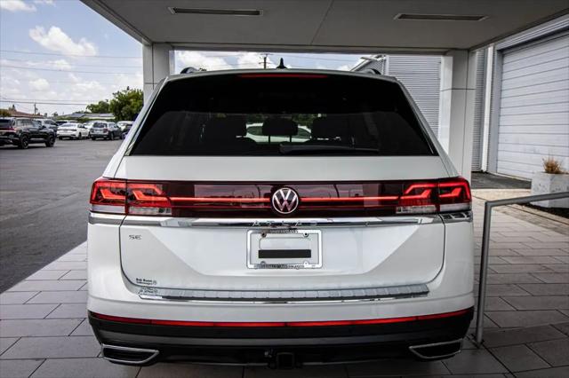 2026 Volkswagen Atlas SE with Technology