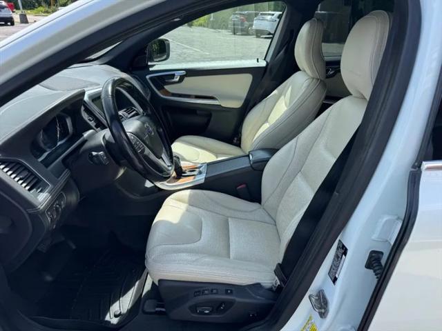 2015 Volvo XC60 T5 Platinum