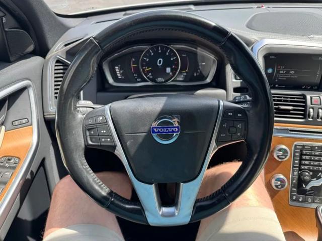 2015 Volvo XC60 T5 Platinum