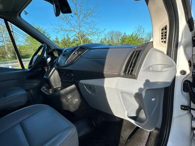 2018 Ford Transit Medium Roof w/Sliding Side Door w/LWB