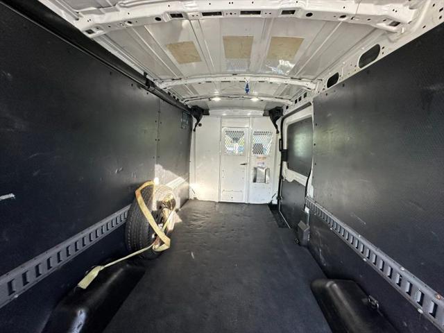 2018 Ford Transit Medium Roof w/Sliding Side Door w/LWB