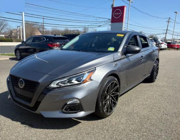 2019 Nissan Altima 2.5 SR for sale in Evansville, IN