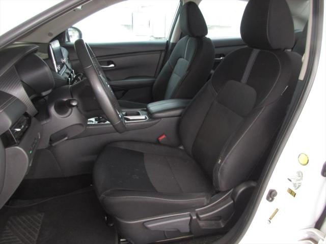 2023 Nissan Sentra SV Xtronic CVT