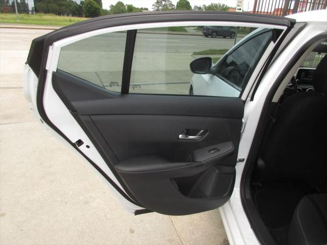 2023 Nissan Sentra SV Xtronic CVT