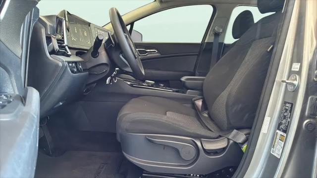 2025 Kia Sportage Hybrid LX