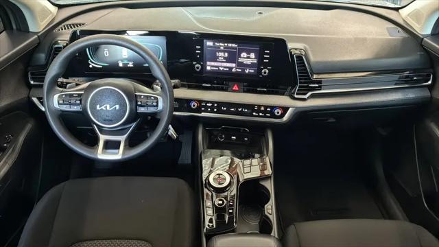 2025 Kia Sportage Hybrid LX