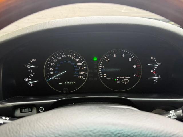2004 Lexus LX 470 470