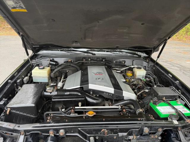 2004 Lexus LX 470 470