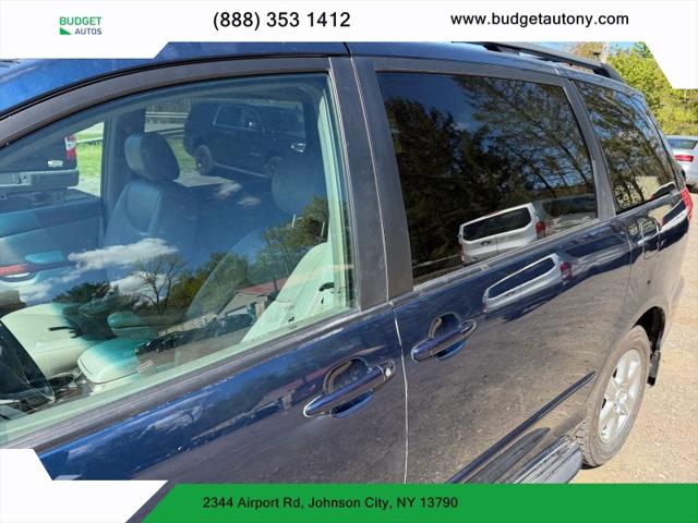 2004 Toyota Sienna XLE Limited