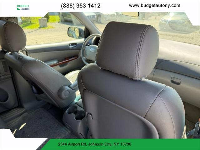 2004 Toyota Sienna XLE Limited