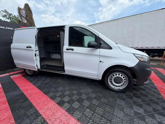 2019 Mercedes-Benz Metris Base