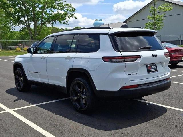 2022 Jeep Grand Cherokee L Altitude 4x4