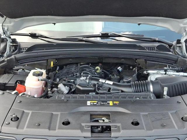 2022 Jeep Grand Cherokee L Altitude 4x4
