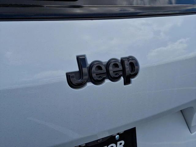 2022 Jeep Grand Cherokee L Altitude 4x4