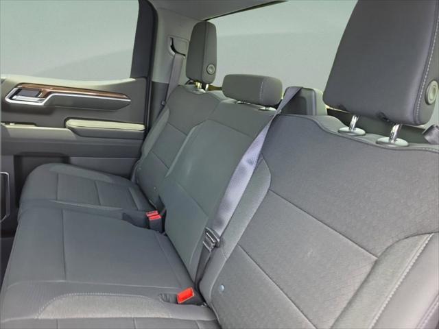 2026 Chevrolet Silverado 1500 4WD Crew Cab Short Bed RST