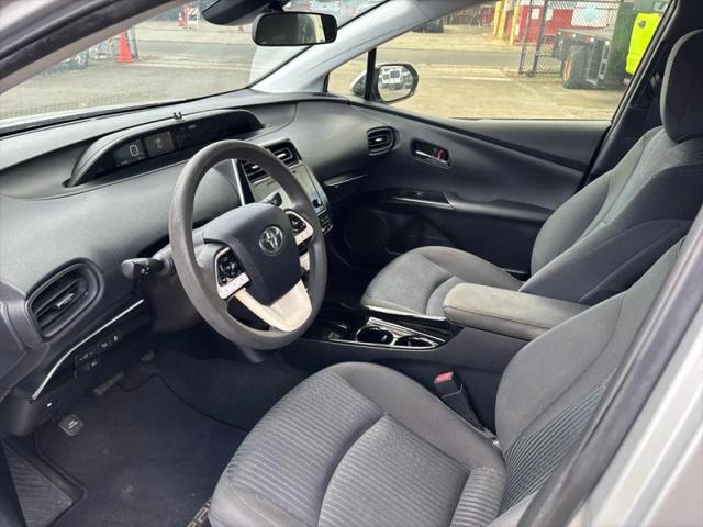 2018 Toyota Prius Three Touring