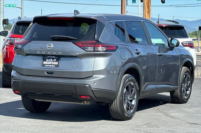 2025 Nissan Rogue SV Intelligent AWD