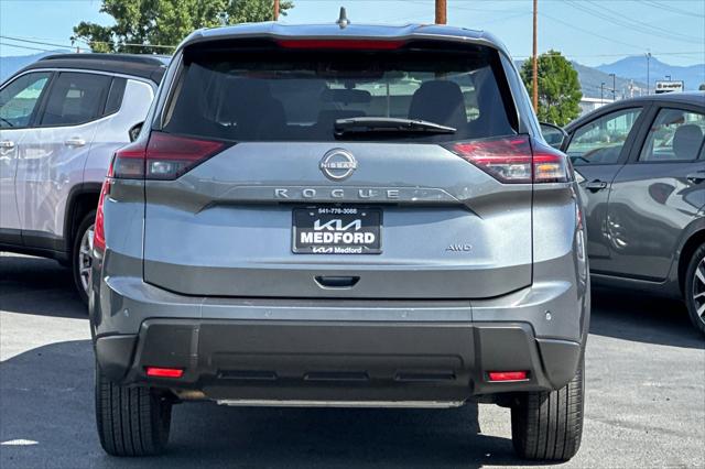 2025 Nissan Rogue SV Intelligent AWD