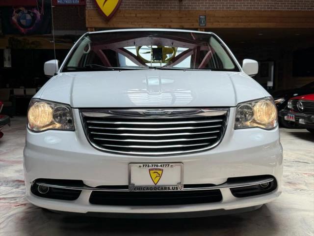 2014 Chrysler Town & Country Touring