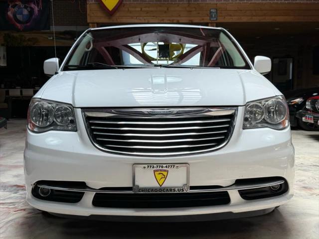 2014 Chrysler Town & Country Touring