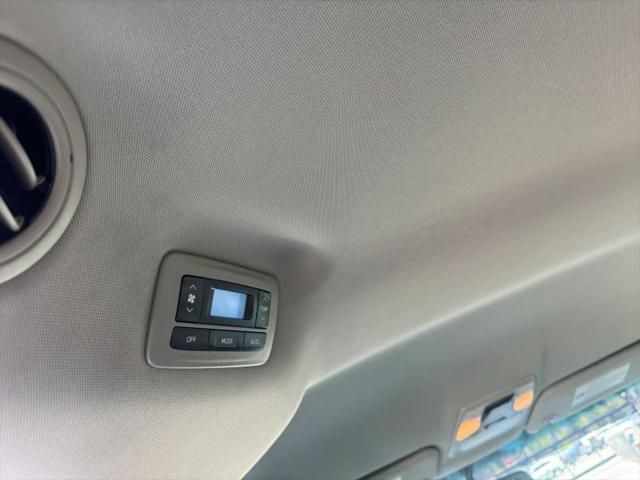 2017 Toyota Sienna LE 8 Passenger