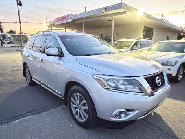 2014 Nissan Pathfinder SL