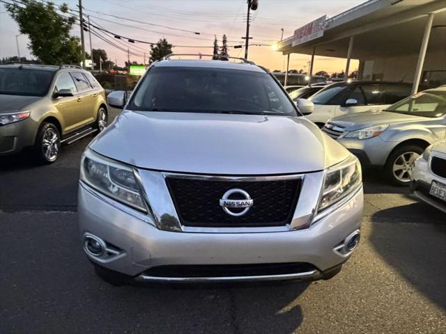 2014 Nissan Pathfinder SL
