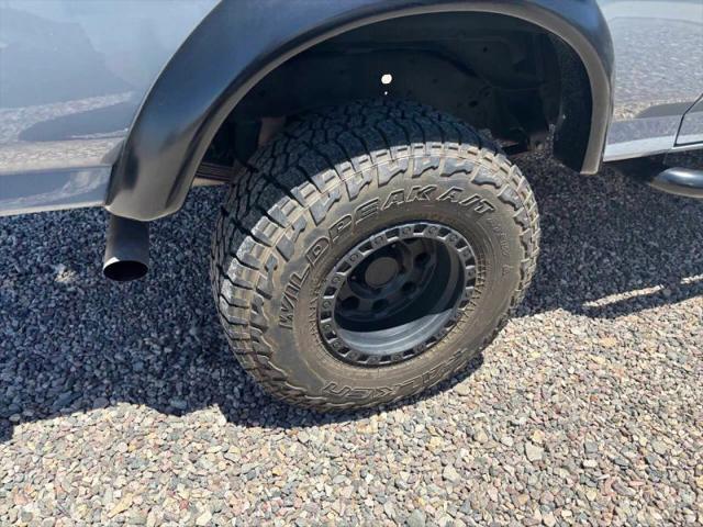 1992 Ford Bronco Base