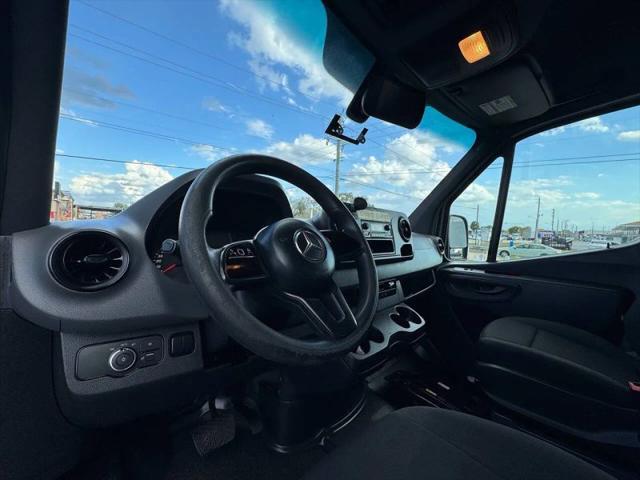 2018 Mercedes-Benz Sprinter 2500 Standard Roof V6