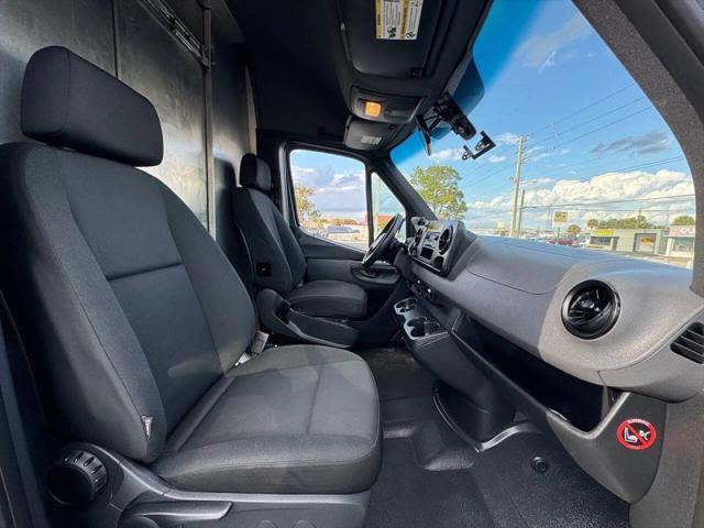 2018 Mercedes-Benz Sprinter 2500 Standard Roof V6