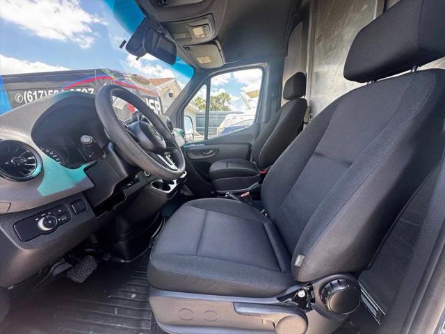 2019 Mercedes-Benz Sprinter 2500 Extended