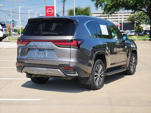 2024 Lexus LX Premium