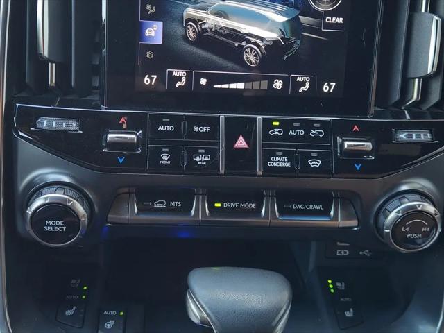2024 Lexus LX Premium