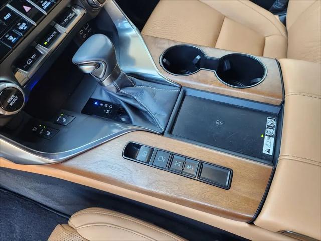 2024 Lexus LX Premium