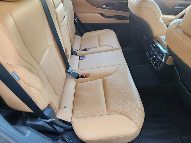 2024 Lexus LX Premium