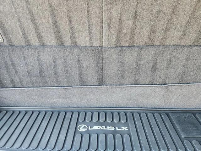 2024 Lexus LX Premium