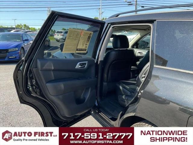 2018 Nissan Pathfinder SL