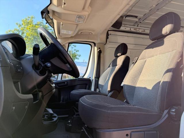 2017 Ram ProMaster 2500 Cargo Van High Roof 159" WB