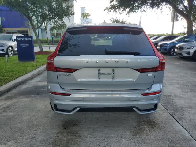 2023 Volvo XC60 Recharge T8 Plus Dark Theme