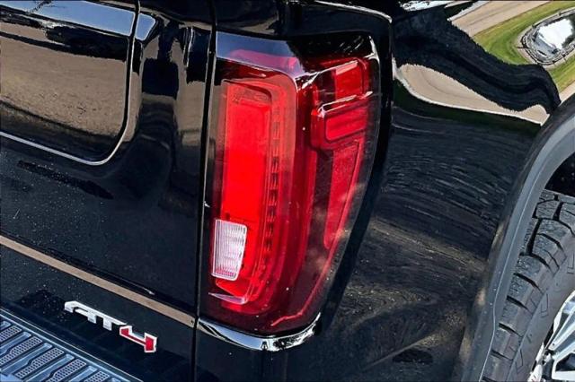 2021 GMC Sierra 1500 4WD Crew Cab Short Box AT4